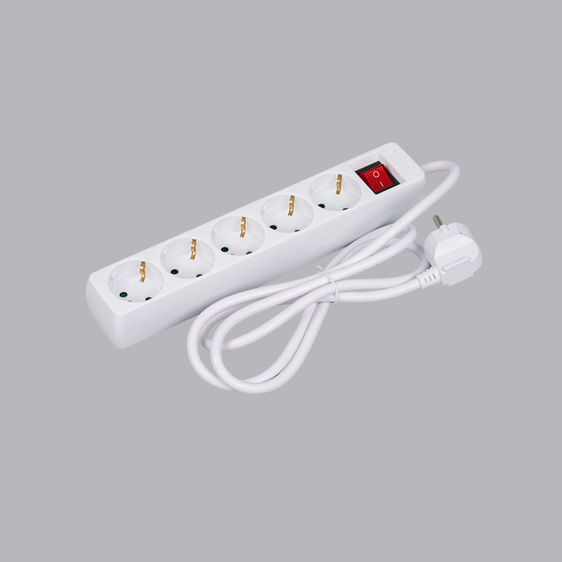 LOB-05K Tysk type rektangulært formet 5-veis strømskinne med bryter Multi-Socket
