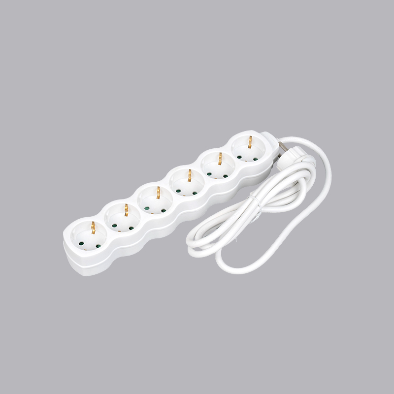 LOG-06L Tysk type kalebassformet 6-veis strømskinne med trekkring Multi-Socket