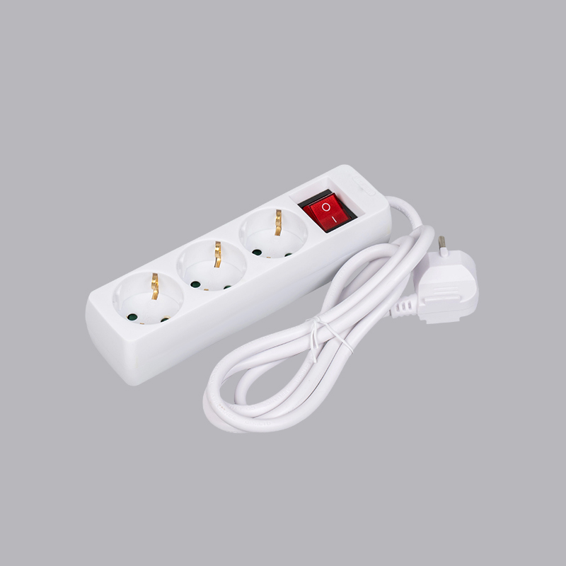 LOB-03K Tysk type rektangulært formet 3-veis strømskinne med bryter Multi-Socket