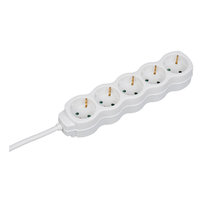 Hva er den nominelle spenningen og strømmen til European Power Strip?